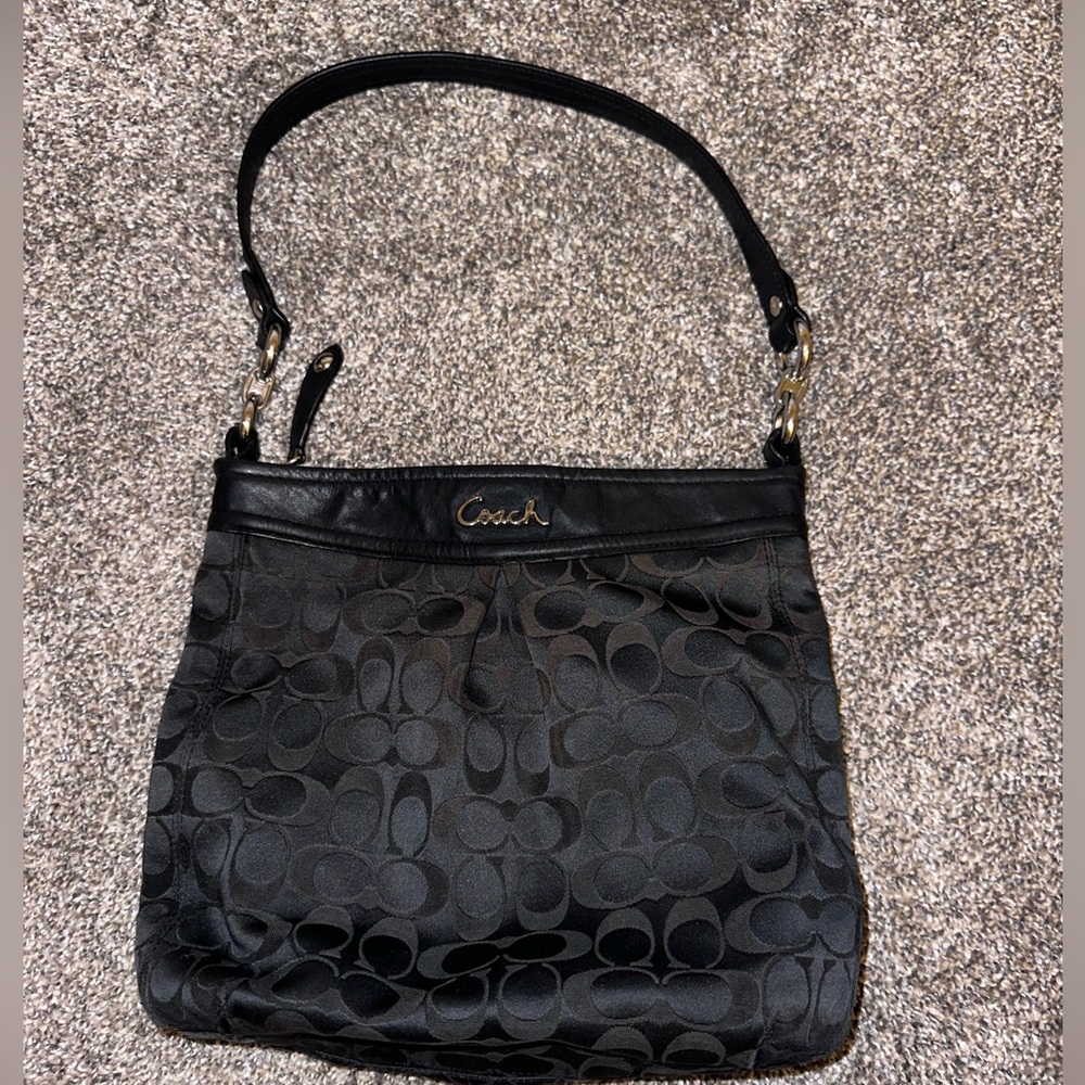 Coach bag with strap - Picture 2 of 4